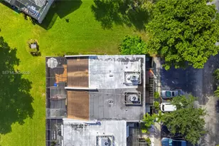 1431 NW 112th Terrace, Pembroke Pines, FL 33026 - Photo 27