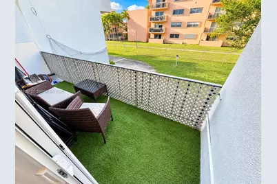 399 NW 72nd Ave #210, Miami, FL 33126 - Photo 9