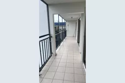 9682 Fontainebleau Blvd #709, Miami, FL 33172 - Photo 17