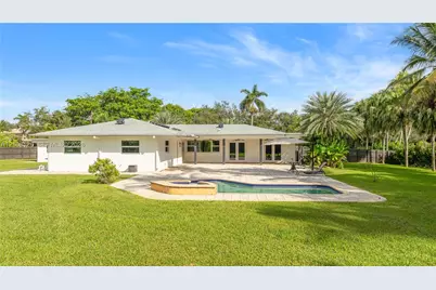 11700 NW 4th St, Plantation, FL 33325 - Photo 39