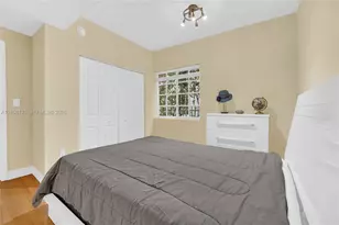 1219 Meridian Ave, Miami Beach, FL 33139 - Photo 29