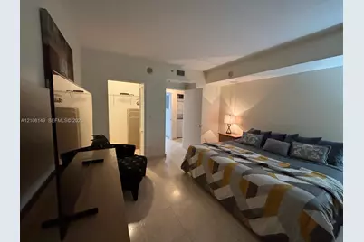 335 S Biscayne Blvd #4204, Miami, FL 33131 - Photo 11
