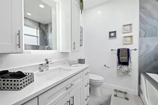 10541 NW 56th Pl, Coral Springs, FL 33076 - Photo 19