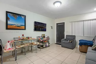 1849 NW 35th St, Miami, FL 33142 - Photo 5