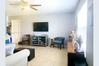 2212 SE Wald St, Port Saint Lucie, FL 34984 - Photo 3