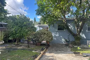 682 W 37th St, Hialeah, FL 33012 - Photo 19