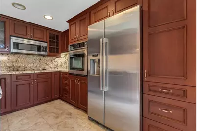 8399 Boca Rio Dr, Boca Raton, FL 33433 - Photo 9