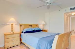 2457 Collins Ave, Miami Beach, FL 33140 - Photo 21