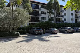 101 Ocean Ln Dr, Key Biscayne, FL 33149 - Photo 21