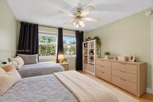 10382 NW 24th Pl, Sunrise, FL 33322 - Photo 7