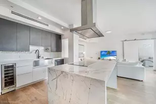 480 NE 30th St, Miami, FL 33137 - Photo 5