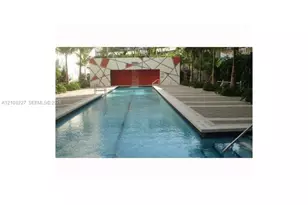 133 2 Av, Miami, FL 33132 - Photo 9