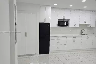 765 NW 129th Pl, Miami, FL 33182 - Photo 9