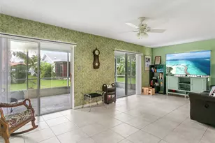 10307 NW 70th St, Tamarac, FL 33321 - Photo 3