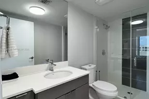 321 NE 26th St, Miami, FL 33137 - Photo 13
