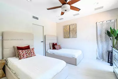 1675 Coral Gardens Dr, Wilton Manors, FL 33334 - Photo 23