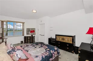 14817 Balgowan Rd, Miami Lakes, FL 33016 - Photo 17