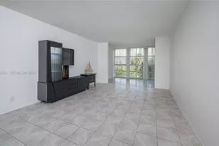 2101 Atlantic Shores Blvd, Hallandale Beach, FL 33009 - Photo 5