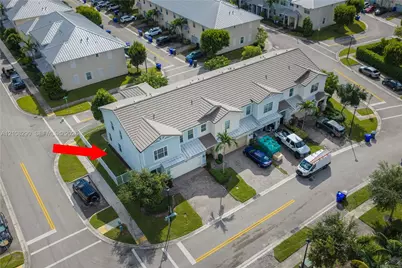 945 Banyan Drive, Hollywood, FL 33021 - Photo 35
