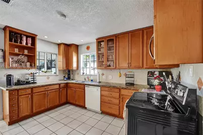 2826 Dewey St, Hollywood, FL 33020 - Photo 3