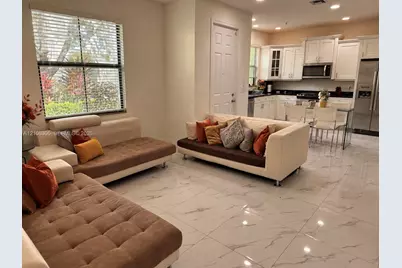 12661 NW 32nd Pl, Sunrise, FL 33323 - Photo 3