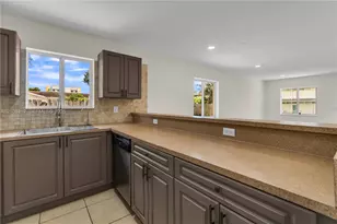 2425 NW 52nd St, Miami, FL 33142 - Photo 11