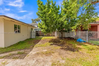 2425 NW 52nd St, Miami, FL 33142 - Photo 37