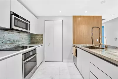 488 NE 18th St #4010, Miami, FL 33132 - Photo 7