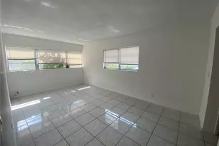16701 NE 14th Ave, Miami, FL 33162 - Photo 11