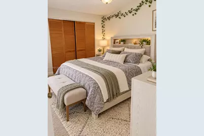 4717 NW 7th St #203-10, Miami, FL 33126 - Photo 7