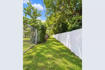 722 NW 7th Ave, Homestead, FL 33030 - Photo 33