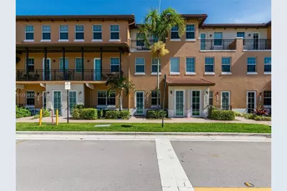 14726 SW 10th St #10511, Pembroke Pines, FL 33027 - Photo 1