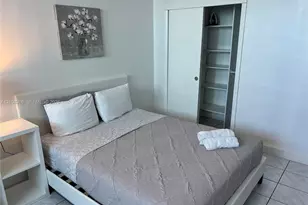 5445 Collins Ave, Miami Beach, FL 33140 - Photo 5