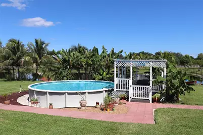 18901 SW 63rd St, Southwest Ranches, FL 33332 - Photo 21