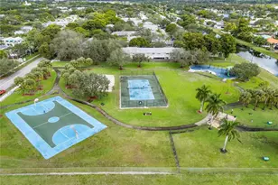 5263 SW 121st Ave, Cooper City, FL 33330 - Photo 31