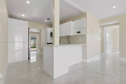 2551 SW 53rd Ave, West Park, FL 33023 - Photo 23