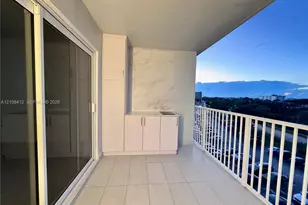 4200 Hillcrest Dr, Hollywood, FL 33021 - Photo 5