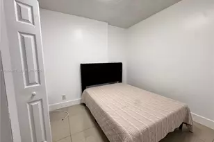 4200 Hillcrest Dr, Hollywood, FL 33021 - Photo 9