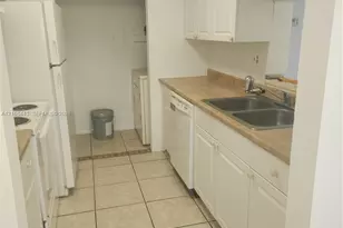 4018 NW 87th Ave, Sunrise, FL 33351 - Photo 17