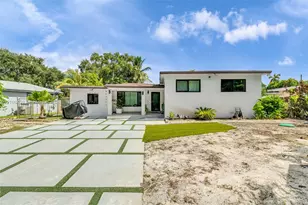 15015 NE 7th Ct, Miami, FL 33161 - Photo 3