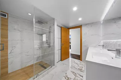 1000 Parkview Dr #809, Hallandale Beach, FL 33009 - Photo 23