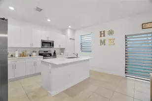15959 SW 2nd St, Pembroke Pines, FL 33027 - Photo 9