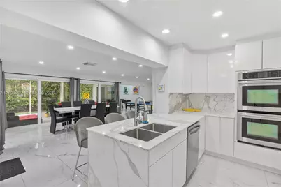 1247 Jackson St, Hollywood, FL 33019 - Photo 25