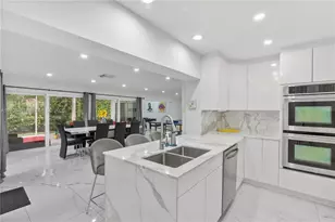 1247 Jackson St, Hollywood, FL 33019 - Photo 25
