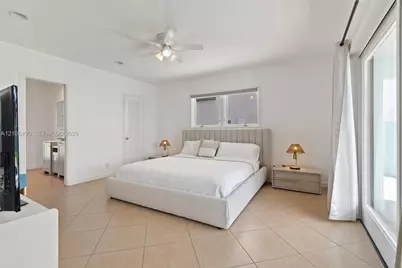 3080 NE 43rd St, Fort Lauderdale, FL 33308 - Photo 11