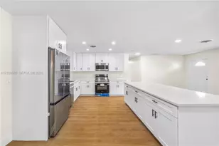 227 SW 13th Ave, Boynton Beach, FL 33435 - Photo 11