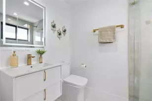 451 SW 38th Terrace, Fort Lauderdale, FL 33312 - Photo 5