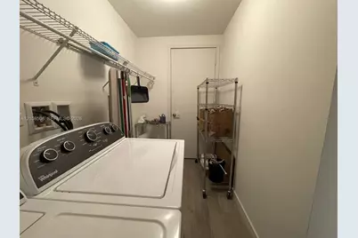 999 SW 1st Ave #3207, Miami, FL 33130 - Photo 29