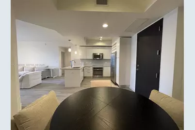 999 SW 1st Ave #3207, Miami, FL 33130 - Photo 17