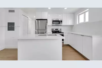 1632 NW 16th Ter #5, Miami, FL 33125 - Photo 3
